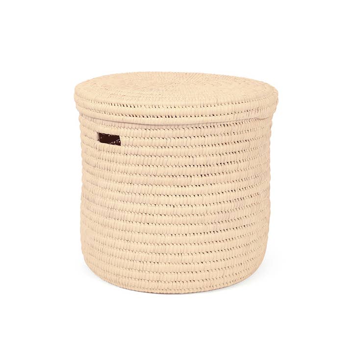 The Basket Room – wholesale Laundry basket – PALE: Natural Lidded Laundry Basket | Log Basket | Toy Storage with Handles | Blanket Basket | Laundry Hamper