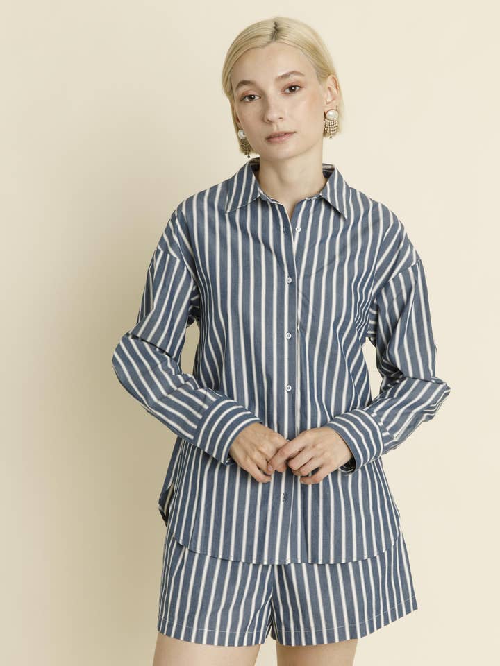 AT1862 - CAMICIA A RIGHE per la vendita all'ingrosso da parte di Aureum