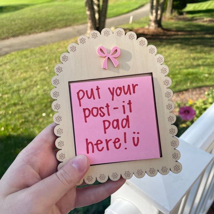 DesignedbyKendal - Wholesale Stationery/Notecard Set - Wooden Post-it Notes Holder with Pink Bow and Floral Border2