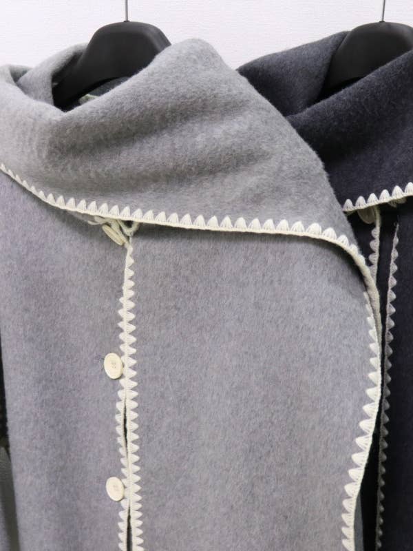 Productseeker - Wholesale Coat - Women's - CT056Y Chic Wool Coat with Crochet Fringe Collar2