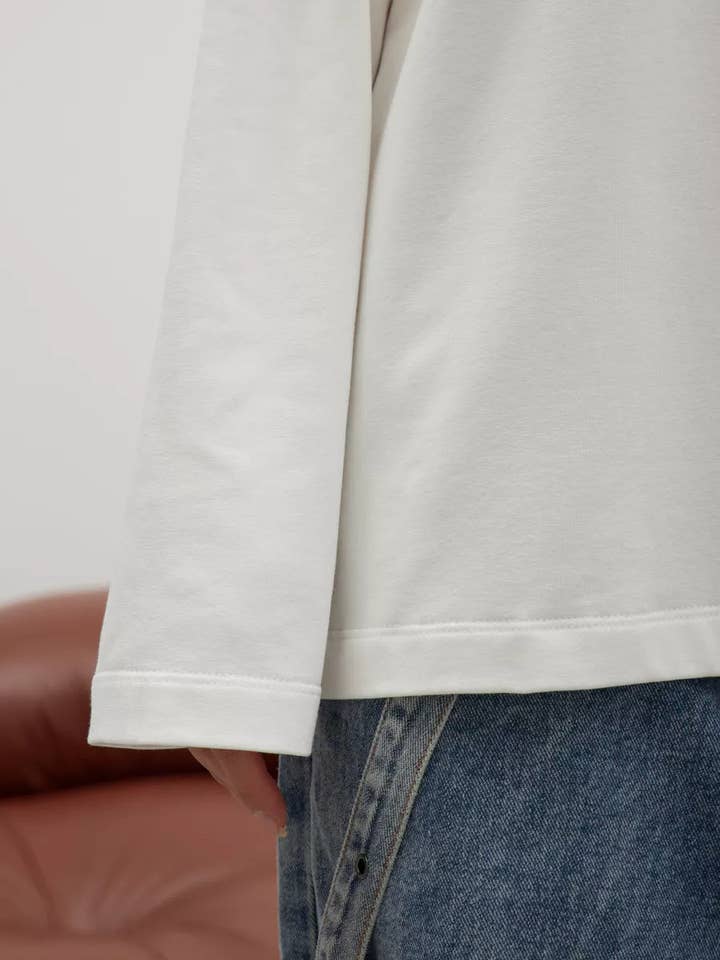 Suhkasana - Wholesale T-Shirt - Women's - Heavyweight Cotton Long Sleeve Crewneck Oversized T Shirt7