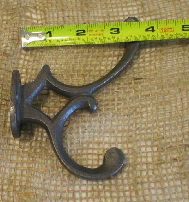 Midwest Craft House - Wholesale Wall Hook - Iron Edwardian Double Coat Hook1