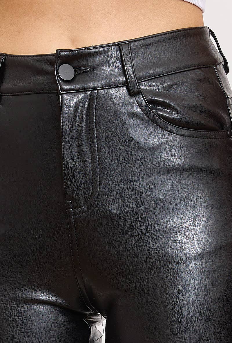 Orice – wholesale Byxor - Dam – Svarta utsvängda byxor i konstläder - Orice6