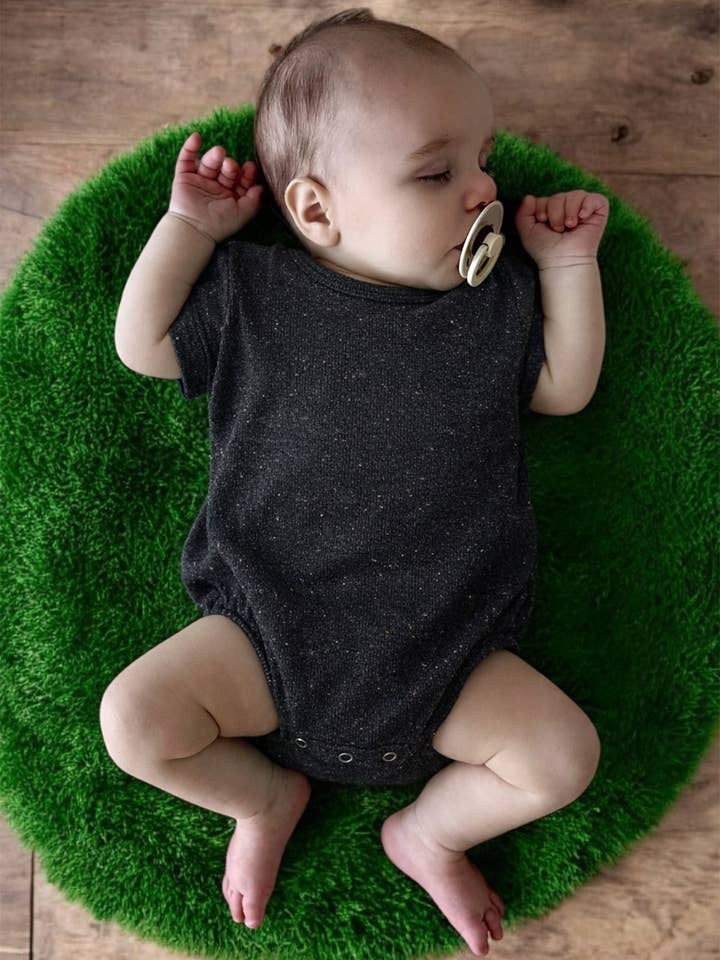 SIIX Collection – wholesale Overall - Baby – Kolfläck / T-shirtbubbla