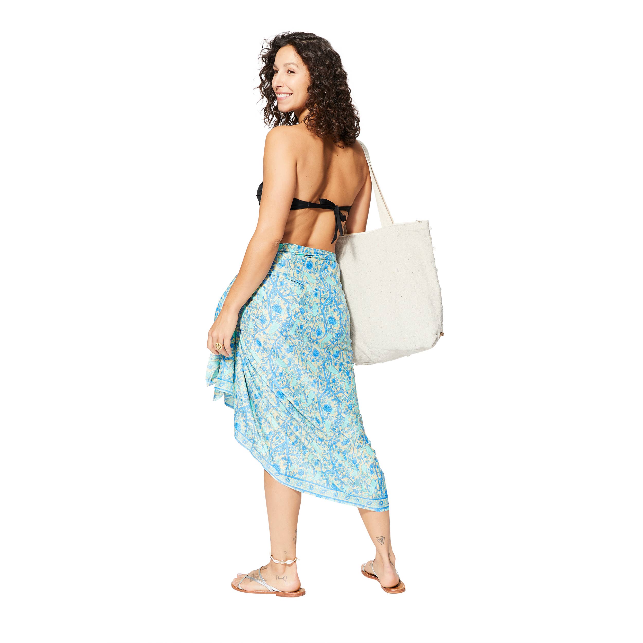 Aller Simplement - Wholesale Scarf - Women's - SUMMER BLUE AND CREAM SCARF PAREO FG01821