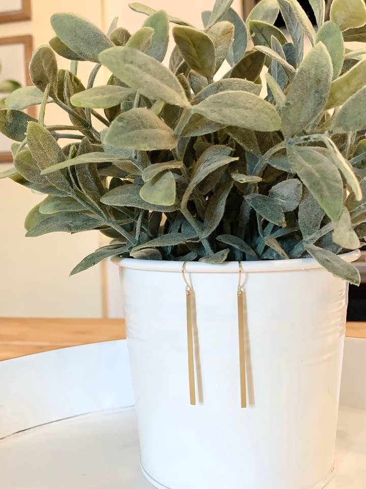 Brinco de barra por atacado de Clover + Coast Designs