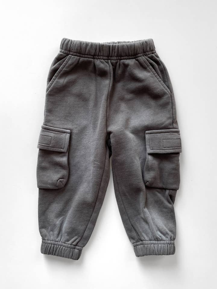 Lucky Link - Wholesale Lounge Sweatpants/Joggers - Kids - Toddler Classic Cargo Sweatpants in Stonewash1