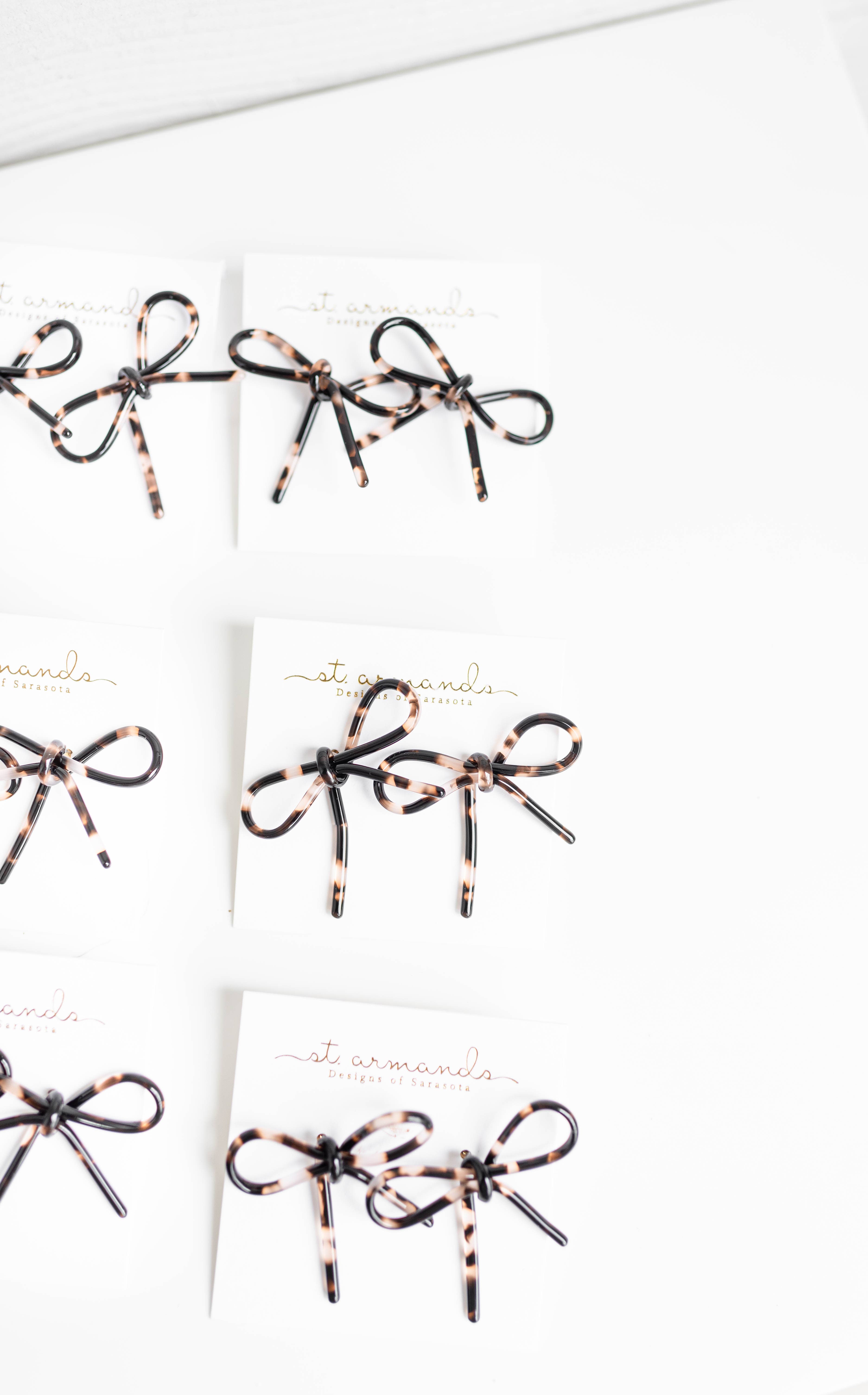 St Armands Designs of Sarasota - Wholesale Stud/Post Earrings - Blonde Tortoise Bow Statement Stud Earrings2