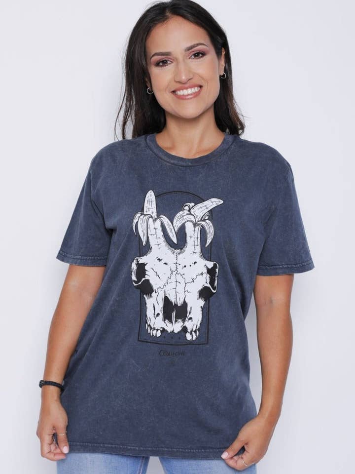 Crâne de chèvre vintage pour la vente par The Collective Way