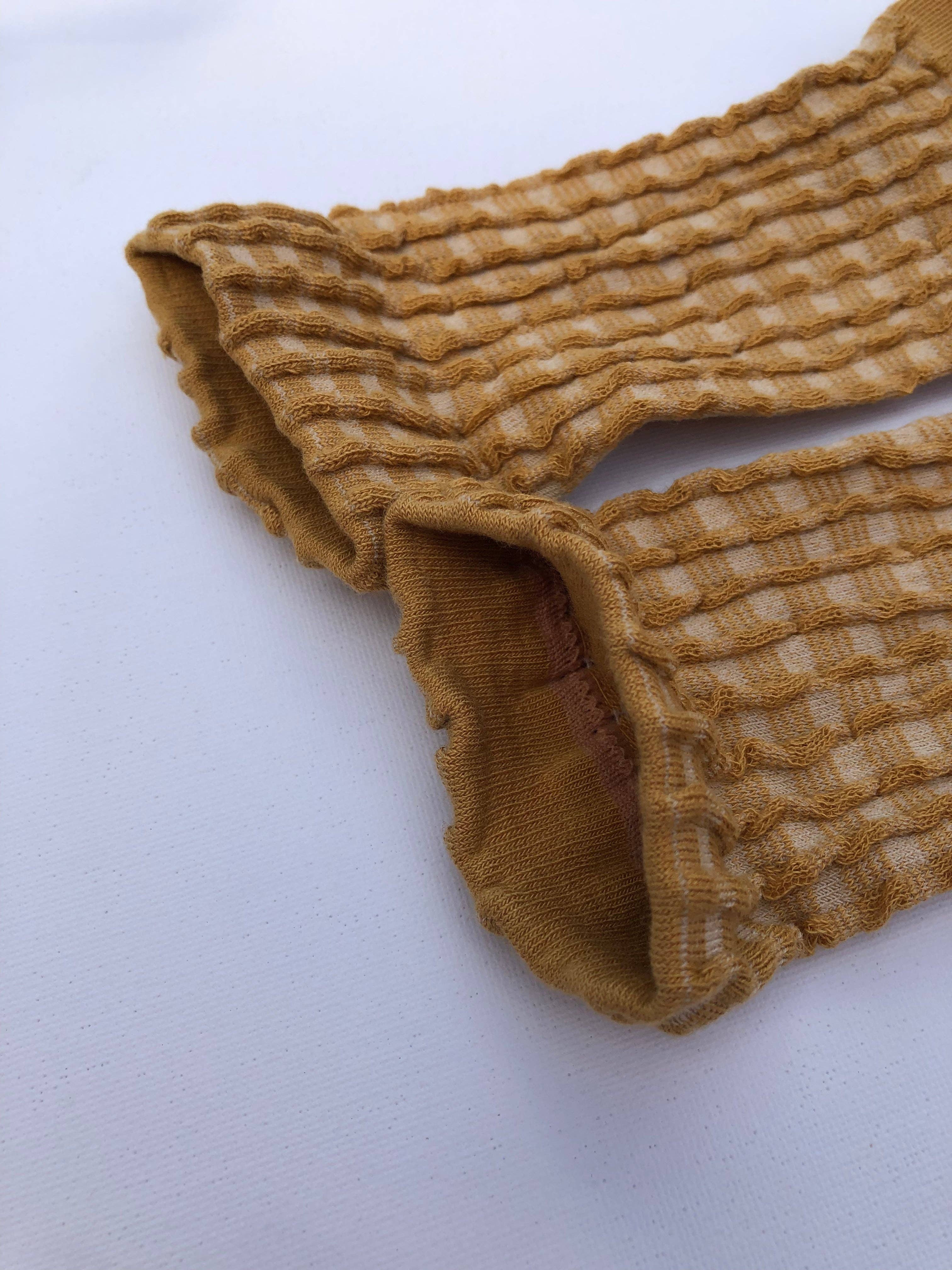 Cream Gingham våffelstrumpor - neutral för wholesale på Faire11