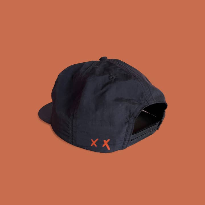 Night Black 'The Roadie' Quick-dry Cap XX Lightning Coyote print for wholesale on Faire