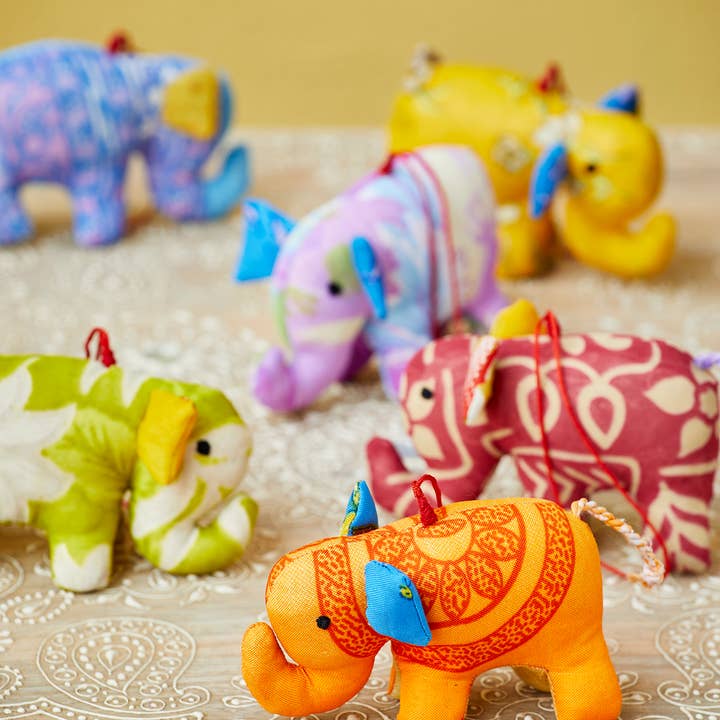 Namaste - Wholesale Ornament - Recycled Sari Decoration - Elephant0