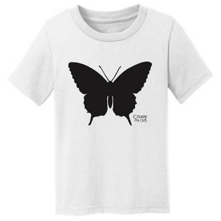 Le t-shirt Tie Dye Butterfly DIY comprend un kit de teinture et 6 marqueurs à craie pour la vente par Chalk Me Up