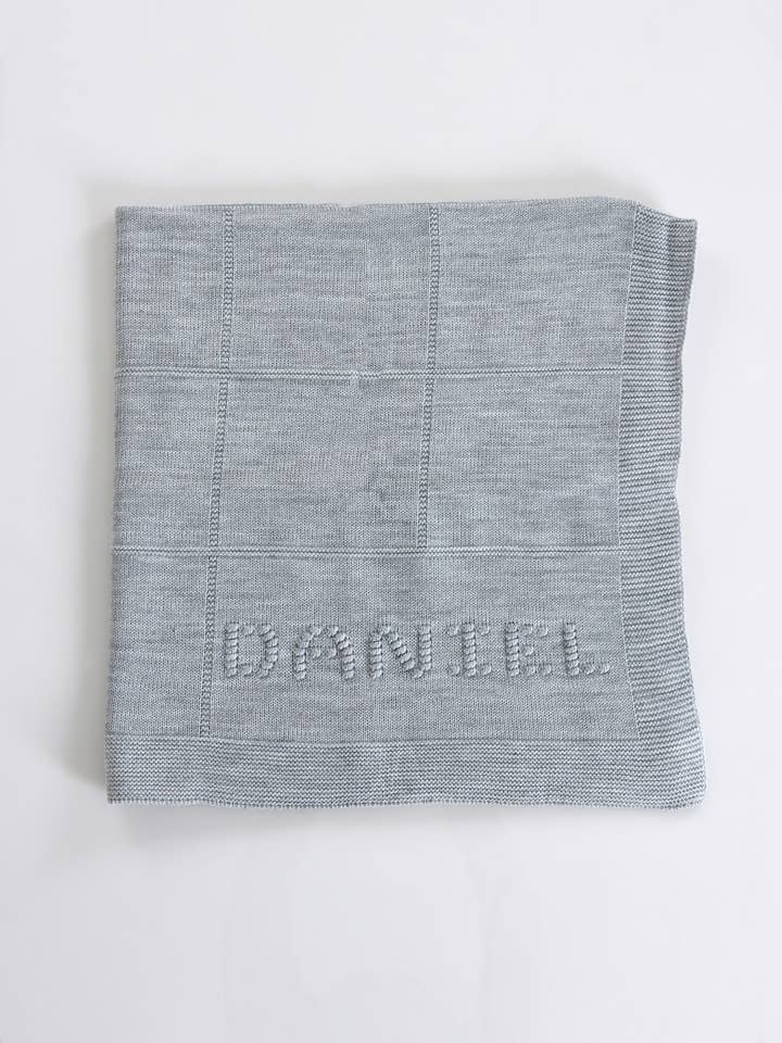 Amorim Gerações, LDA - Wholesale Bedding Blanket - Kids & Baby - Baby Acrylic Knitting Custom Name Blanket 177