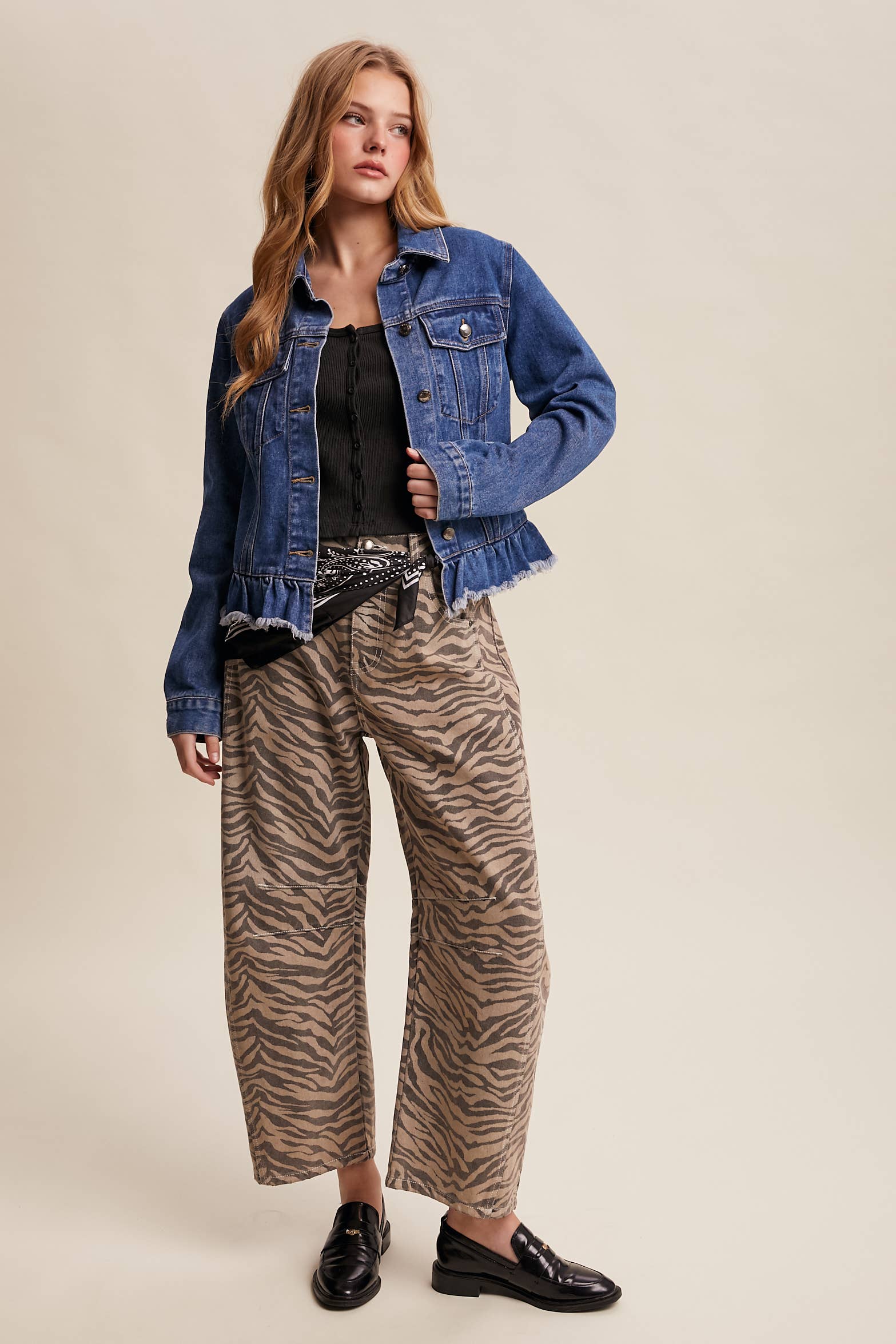 Listicle - Wholesale Denim Jacket - Women's - Ruffled Hem Denim Jacket LJ023626