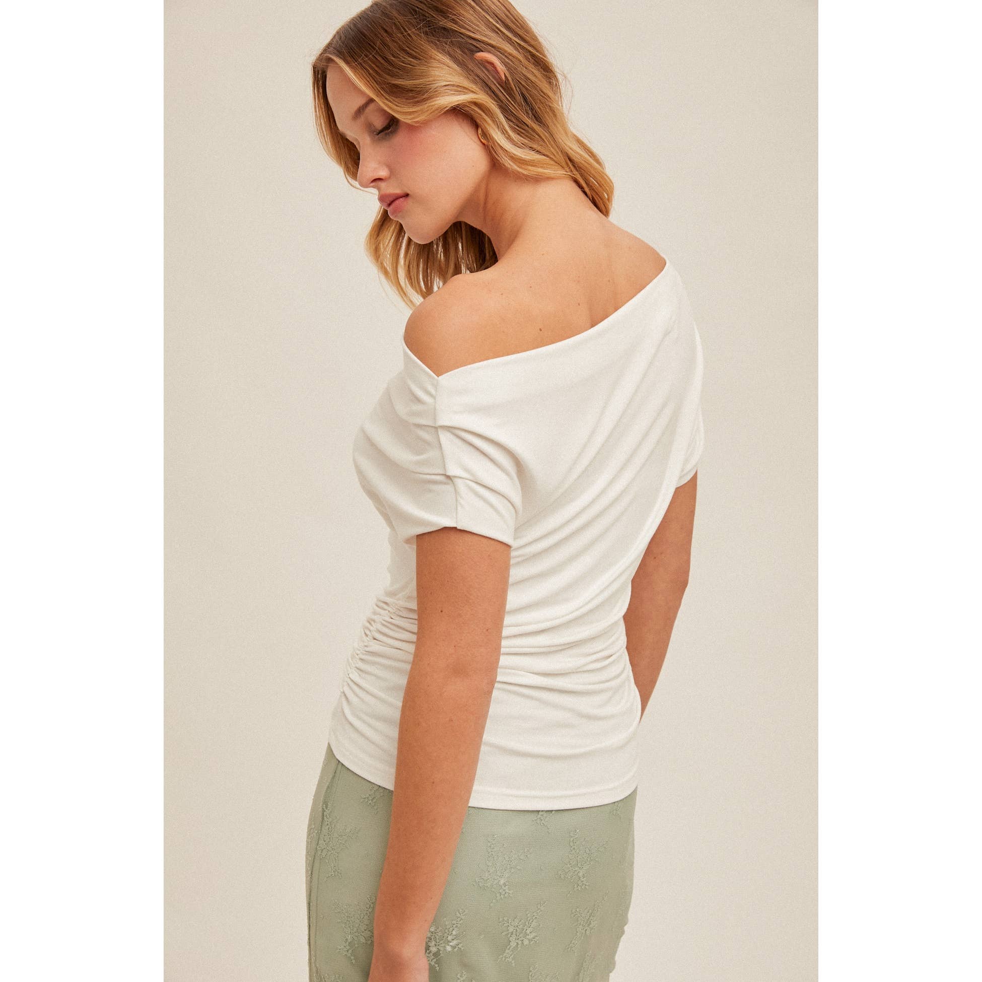 Blue Bunny Inc - Vente Haut en maille – femme - Haut en maille froncée à encolure asymétrique10