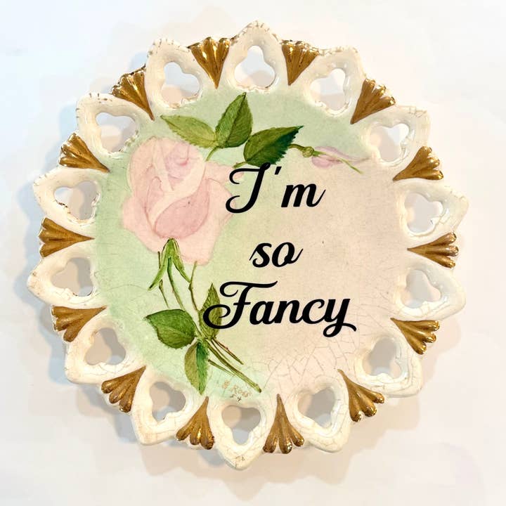 Vintage-Fluchtafeln - "Ich bin so schick" für den Großhandel von Un Peche Mignon