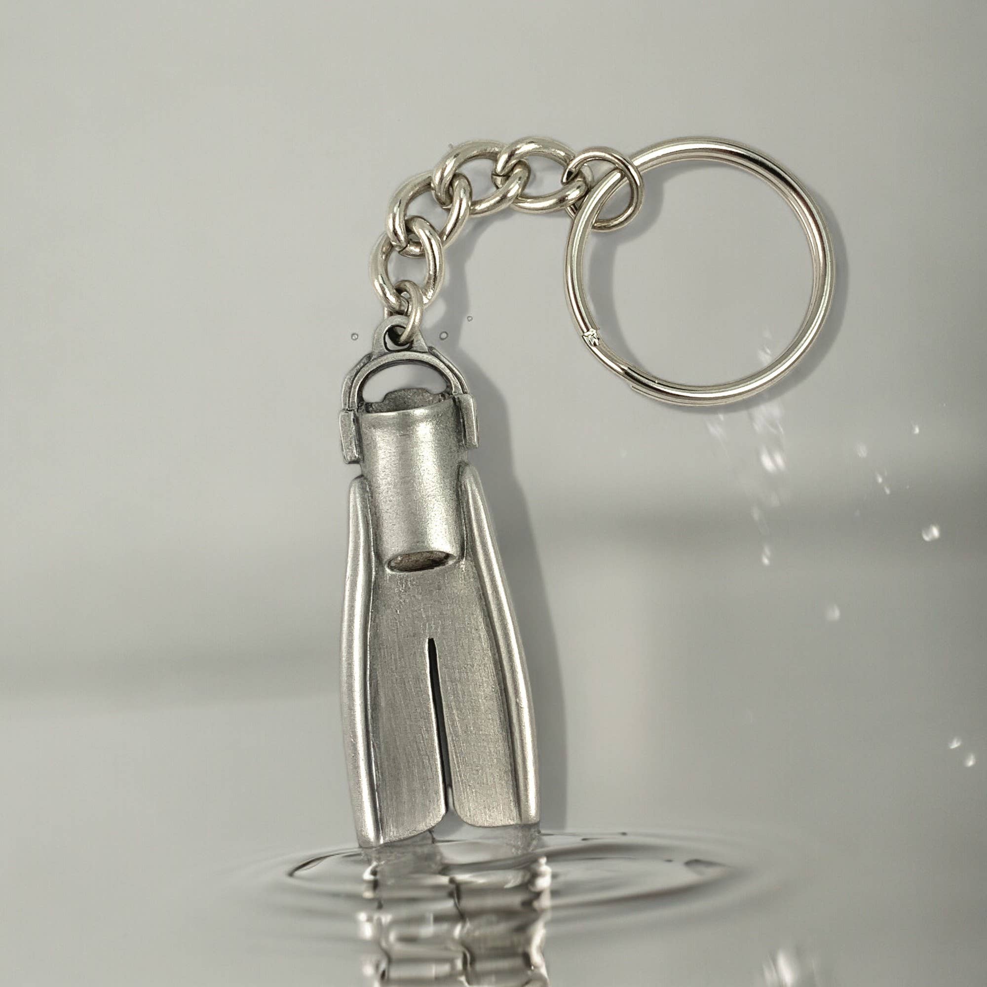 Big Blue by Roland St John - Wholesale Keychain - Unisex - Dive Fin Keychain for Men and Women- Scuba Keychain7