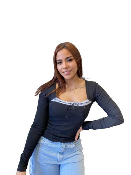 96480 CAMISETA ESCOTE ENCAJE para venta al por mayor de MAGNVS