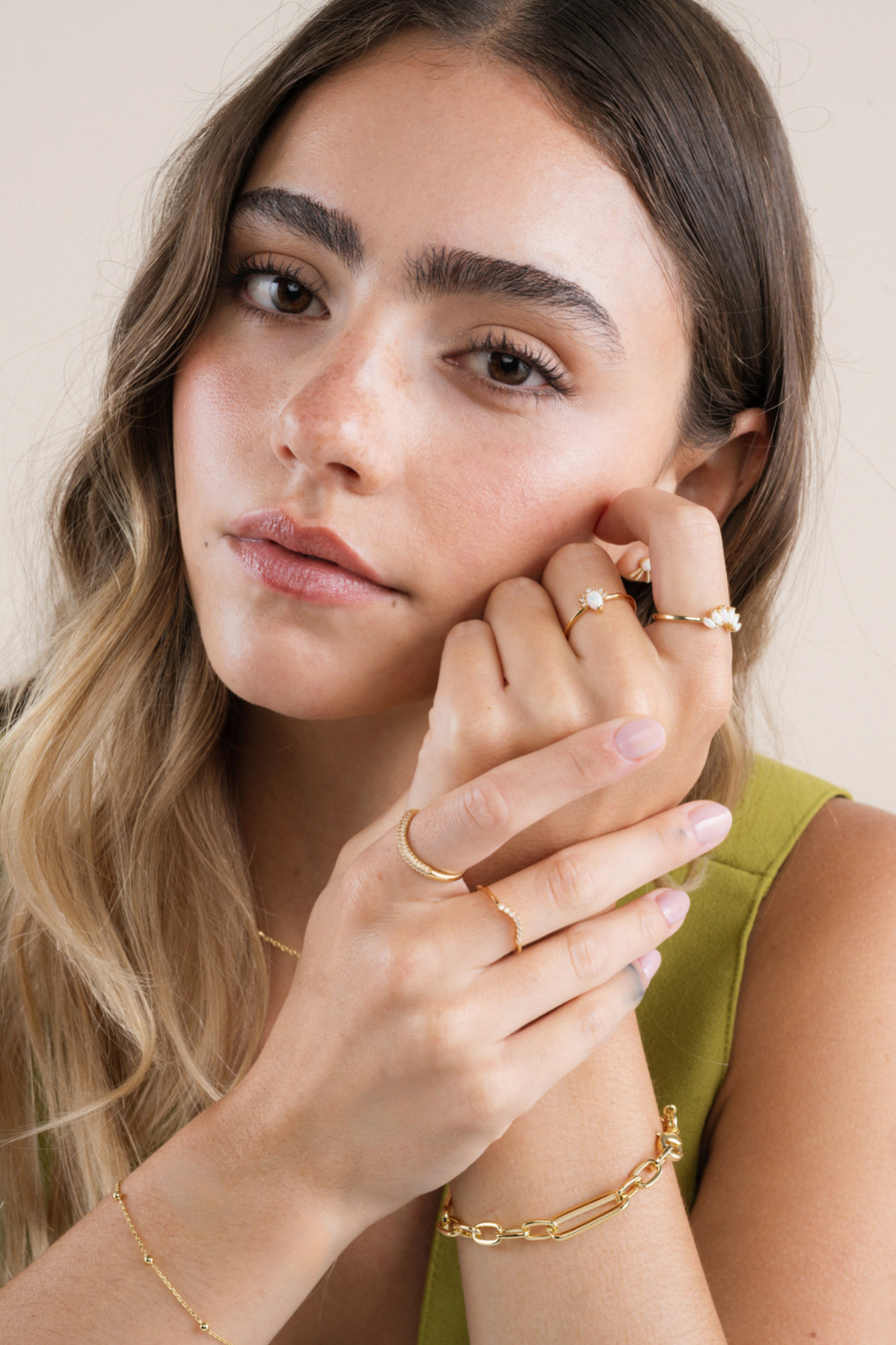 JaxKelly - Wholesale Ring met meerdere stenen - Gouden ring - Opal Burst met CZ-steentjes1