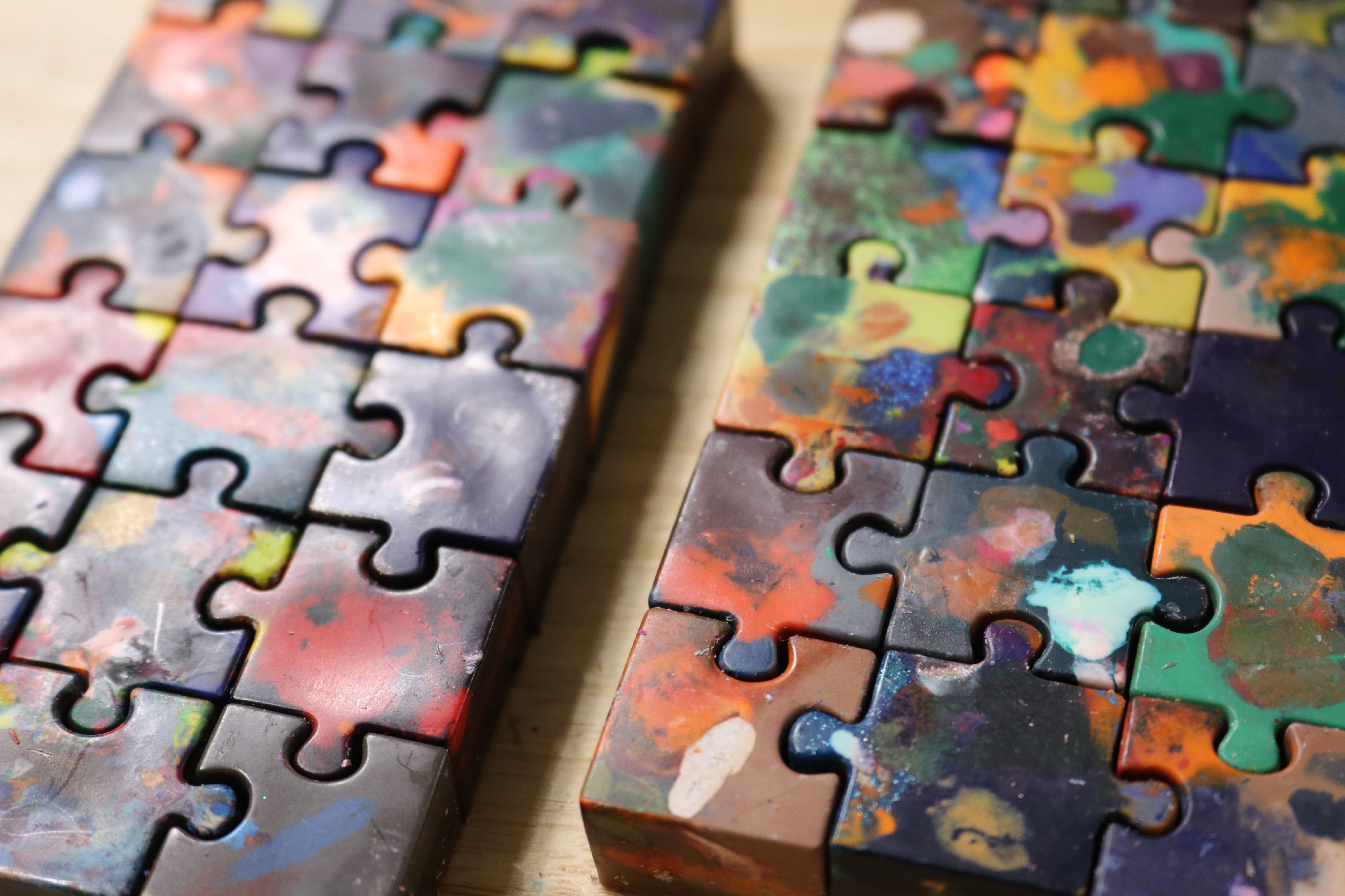 Color Me Crayzies™ - Wholesale Crayons - Kids & Baby - Missing Pieces Crayzies (18 Count) *Special Edition*1