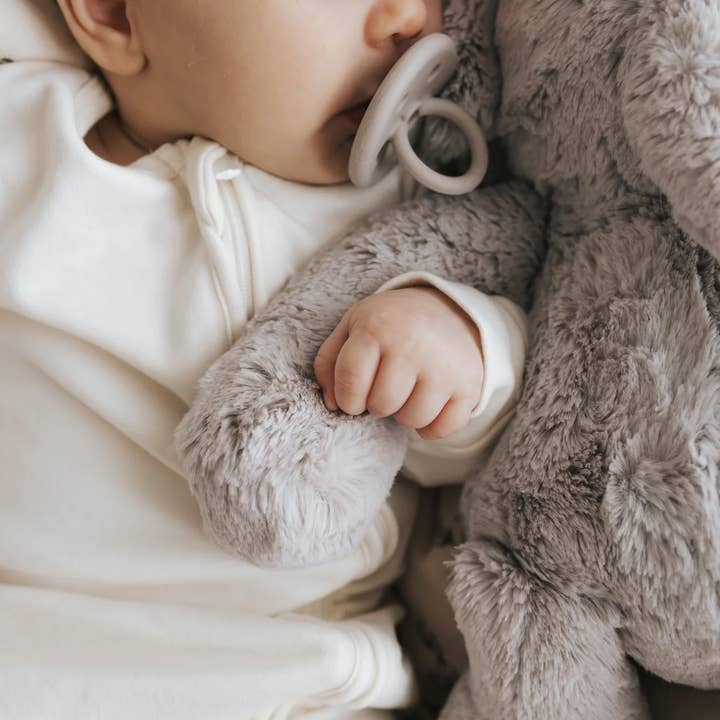 Shine on me Distribution - Wholesale Stuffed/Plush Toy - Kids & Baby - Plush - Olive the Elephant - Snuggle Bunnies9