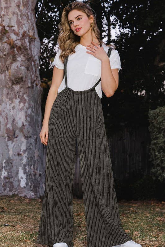 Oddi - Wholesale Jumpsuit - Women's - Wide Leg Stripe Suspender Jumpsuit11