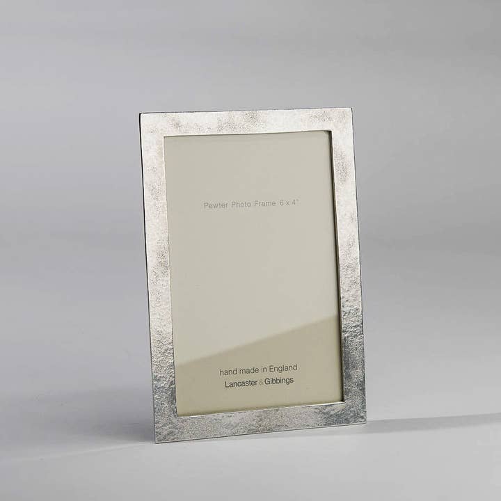 Lancaster and Gibbings - Wholesale Picture Frame - Sandstone No1 Hand Cast Pewter Photo Frame