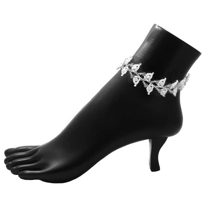 Pichincha - Wholesale Anklet - Guatemalan Leaf Vine Seed Bead Strand Anklet1