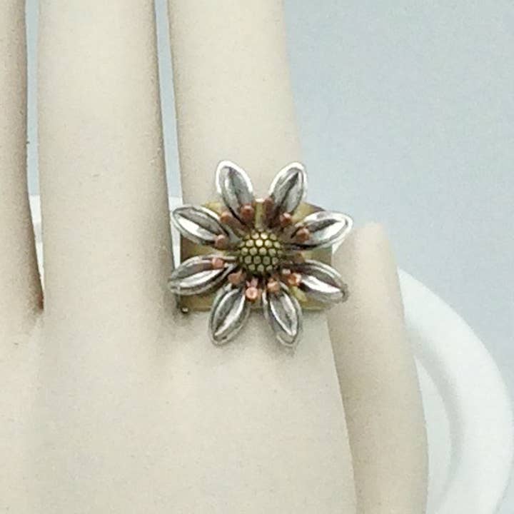 Alchemy Inc - Wholesale Cocktail/Statement Ring - Edelweiss Adjusable Ring - R28