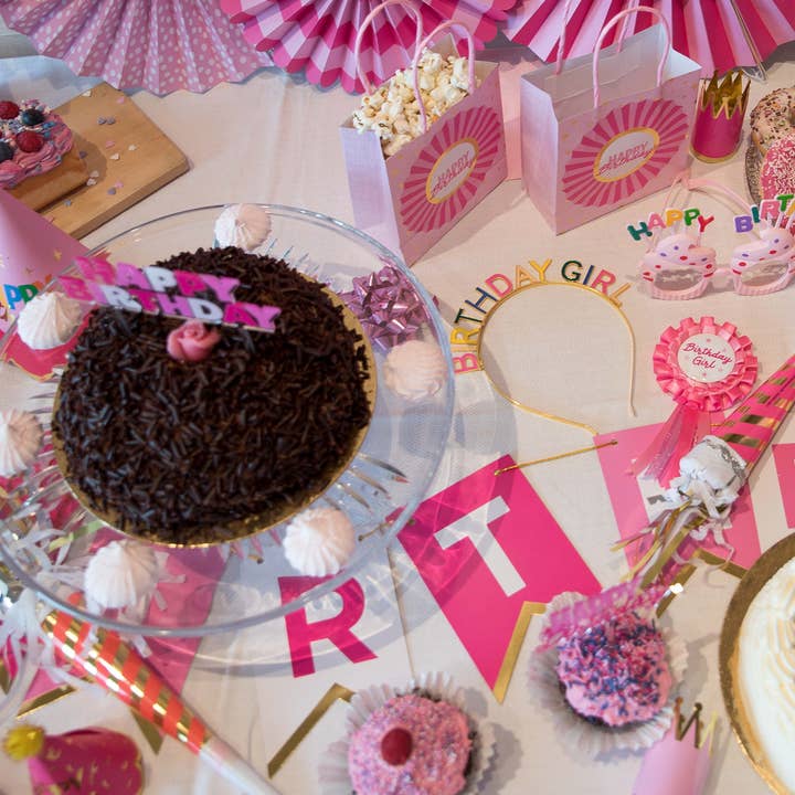 Party Partners – Engroshandel Festskilt/banner – Lyserød Tillykke med Fødselsdagen Banner2