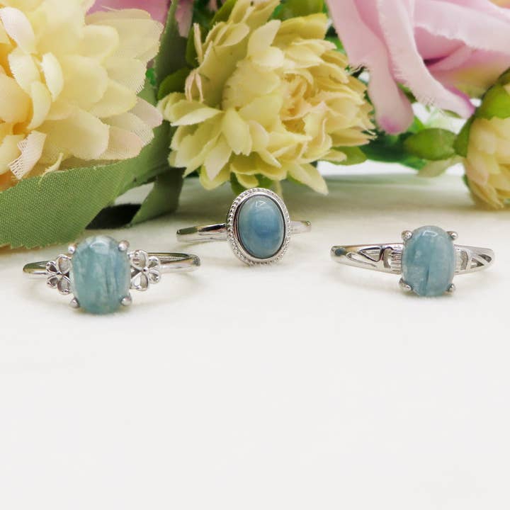 WATER NILAMANI ~ Anello regolabile in CIANITE verde - blu for wholesale on Faire4