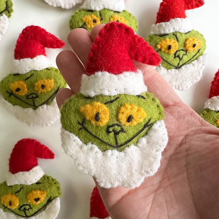 Sewing Seeds Play - Wholesale Christmas Decoration - One Felt Grinch Santa FaceÂ