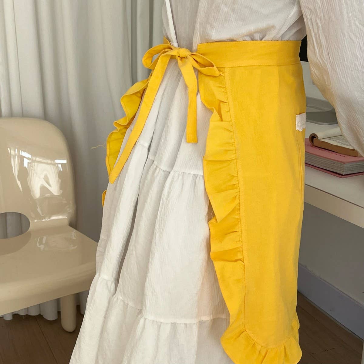 ACCITY - Wholesale Apron - WATERPROOF HALF-LENGTH COTTON LACE APRON_CWMM58263