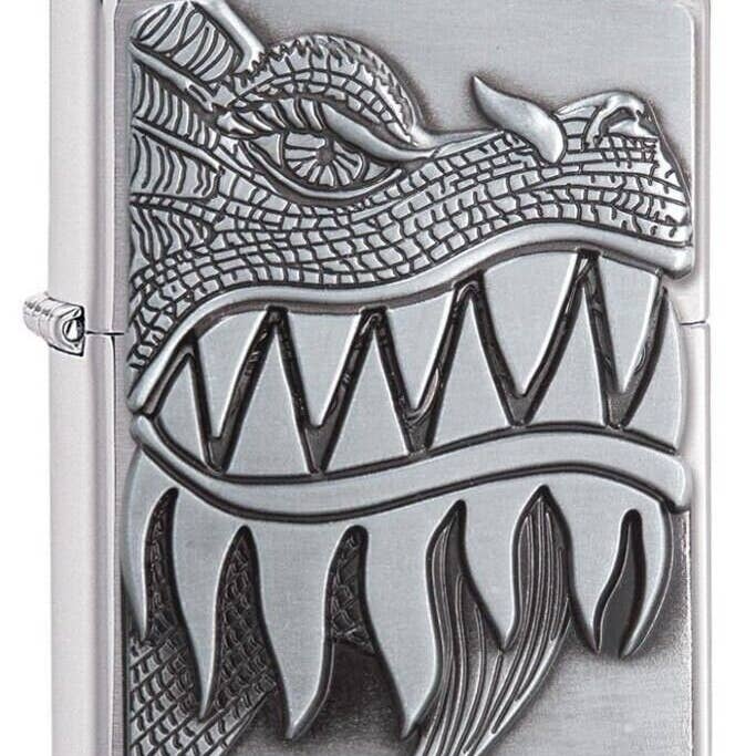 Lighter King - Wholesale Aansteker - Verbazingwekkende Draak Scheermes Tanden Verrassing Embleem Zippo Aansteker0