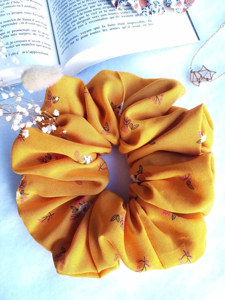 Coletero de Viscosa XXL Amarillo Oscuro Naranja y Flores para venta al por mayor de Esmée AccessoriesNco
