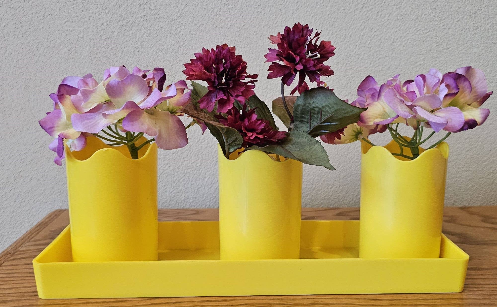 Austin Planter - Wholesale Plant Pot - Wavy 2-inch APW Flower 3-Pots with 1-Rectangle Saucer11