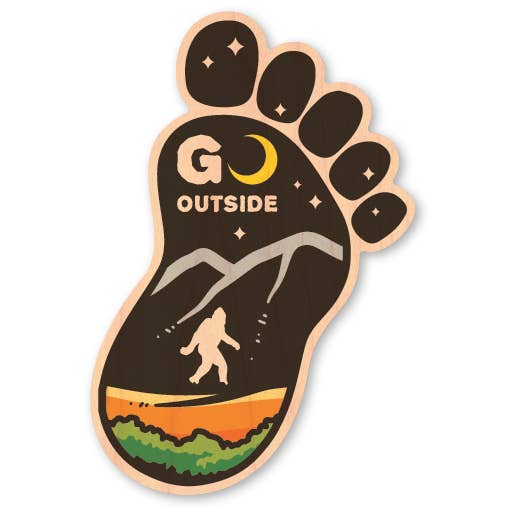 Autocollant en bois - Bigfoot Go Outside Foot pour la vente par Morris Magnets