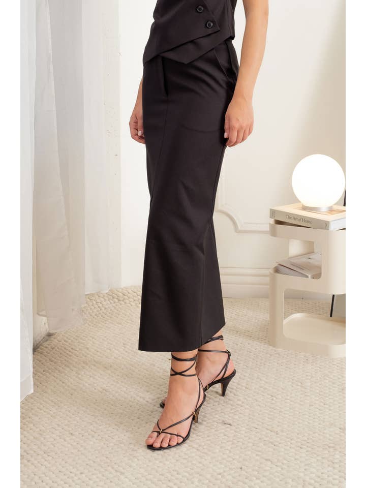 The Workshop Studio - Wholesale Skirt - Women's - SPLIT HEM STRAIGHT MIDI SKIRT