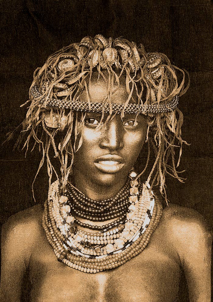 FS Home Collections - Wholesale Tapestry/Textile - Badger girl by Mario Gerth | Wallhanging | Ethnic0