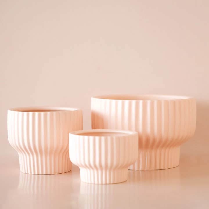 Jungle Club - Wholesale Plant Pot - Presley Pedestal Vase | Ballerina 2