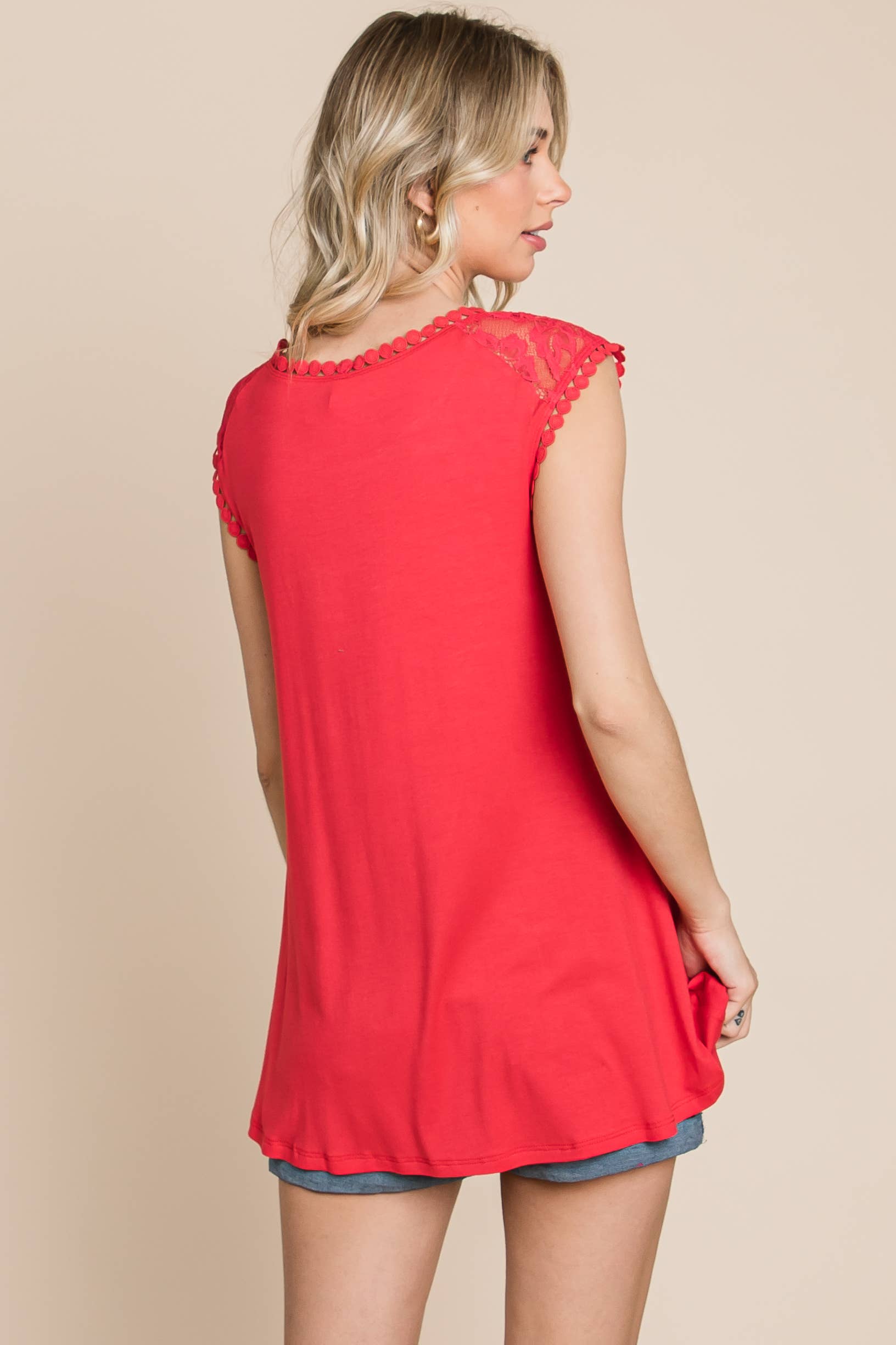 Emerald Collection – wholesale Tunic – Women’s – ETK-8814 Solid Top with Lace Contrast Neckline14