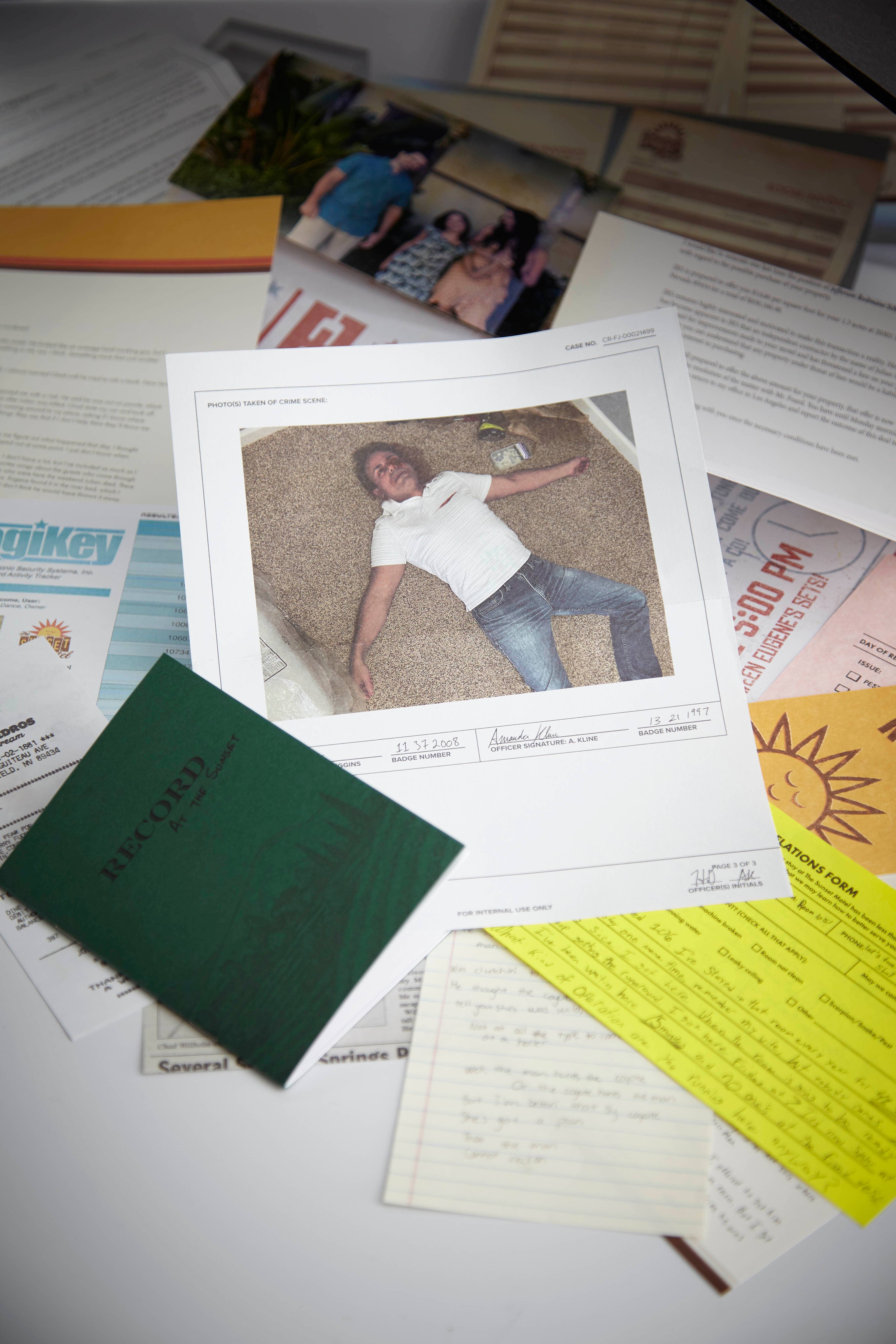 Hunt A Killer - Wholesale Board Game - Hunt A Killer: Murder At The Motel, Murder Mystery Game8