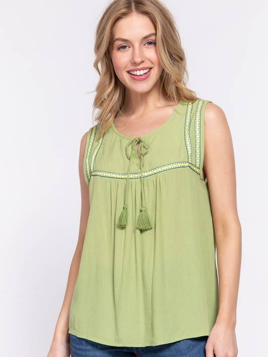 Sleeveless Round Neck with Tassel Embroidered Woven Top for wholesale by Active Basic | Active USA