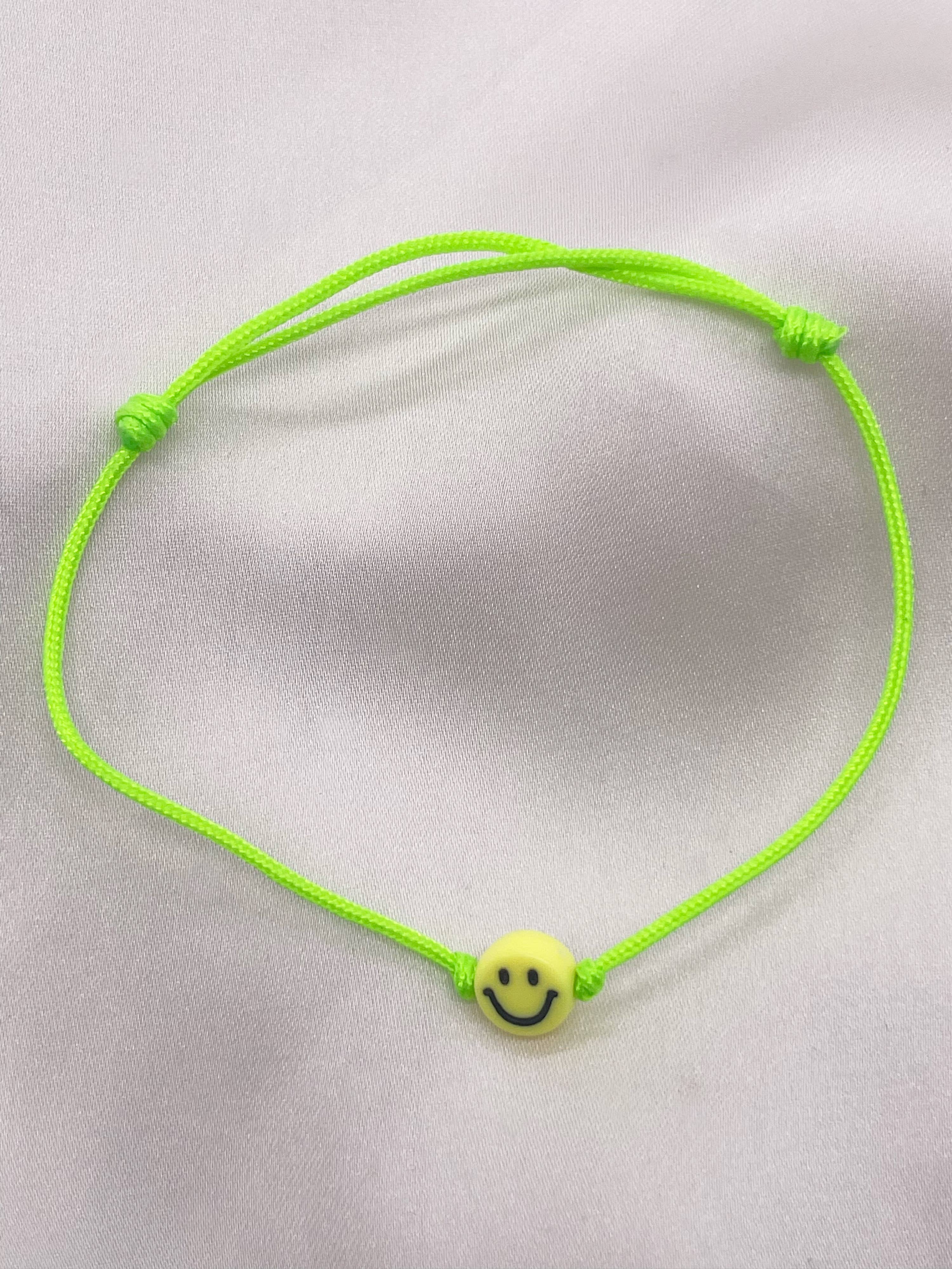 GLAM & GLORY Jewels made with love - Wholesale Woven/Braided Bracelet - Smile thong bracelet2