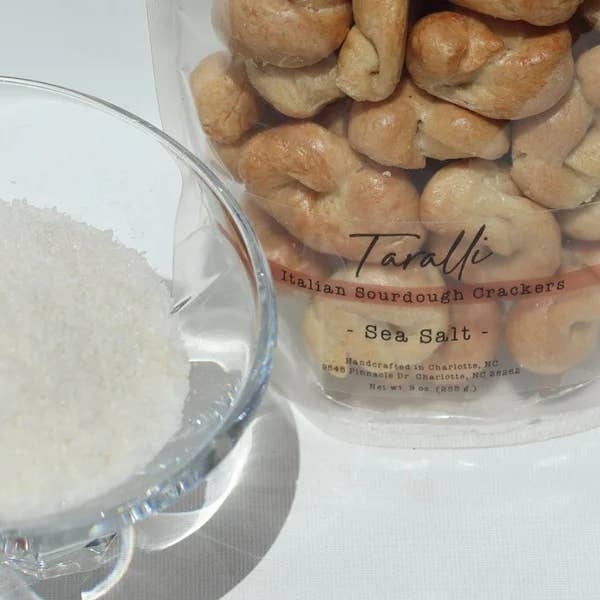 Mano Bella Artisan Foods - Wholesale Crackers - Taralli Crackers - Sea Salt2