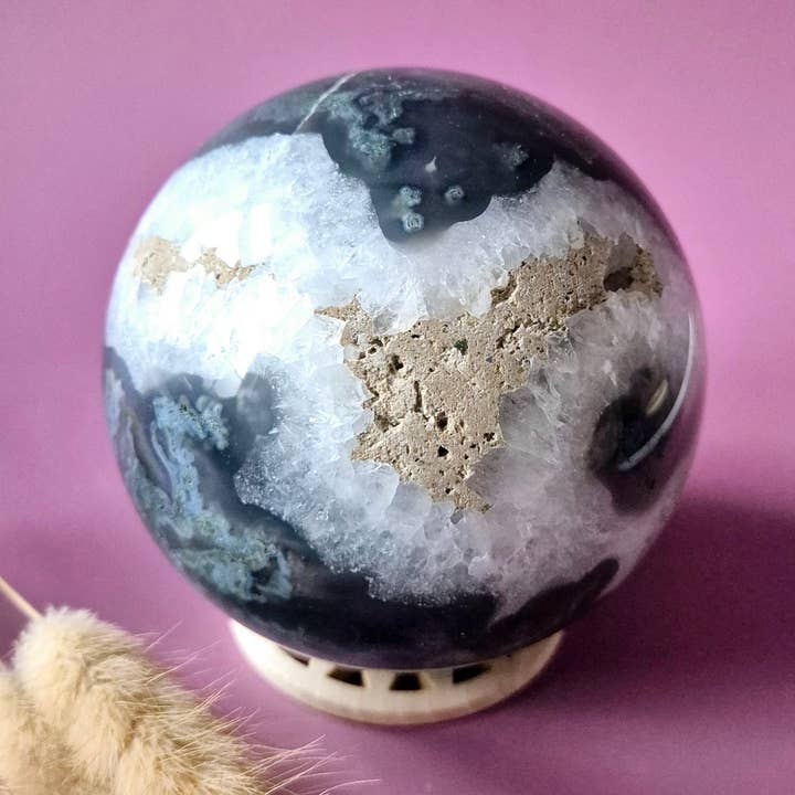 Boule de cristal en pierre précieuse Agate mousse Druzy Géode 90mm 1028g pour la vente par Moonlight Gemstones
