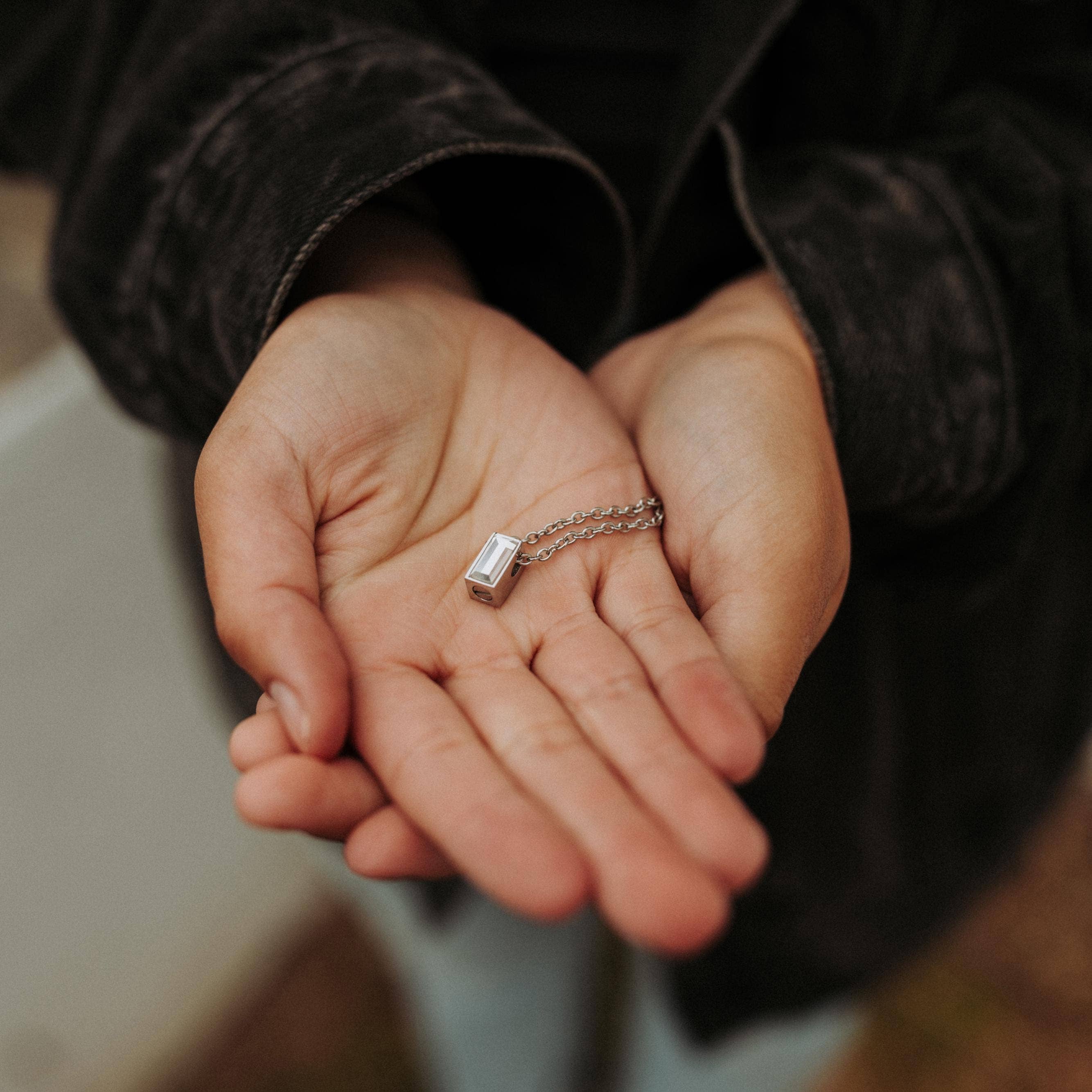 Just Vial - Wholesale Pendant/Charm Necklace - Crystal Urn Necklace - Memorial Cremation Jewelry for Ashes 4