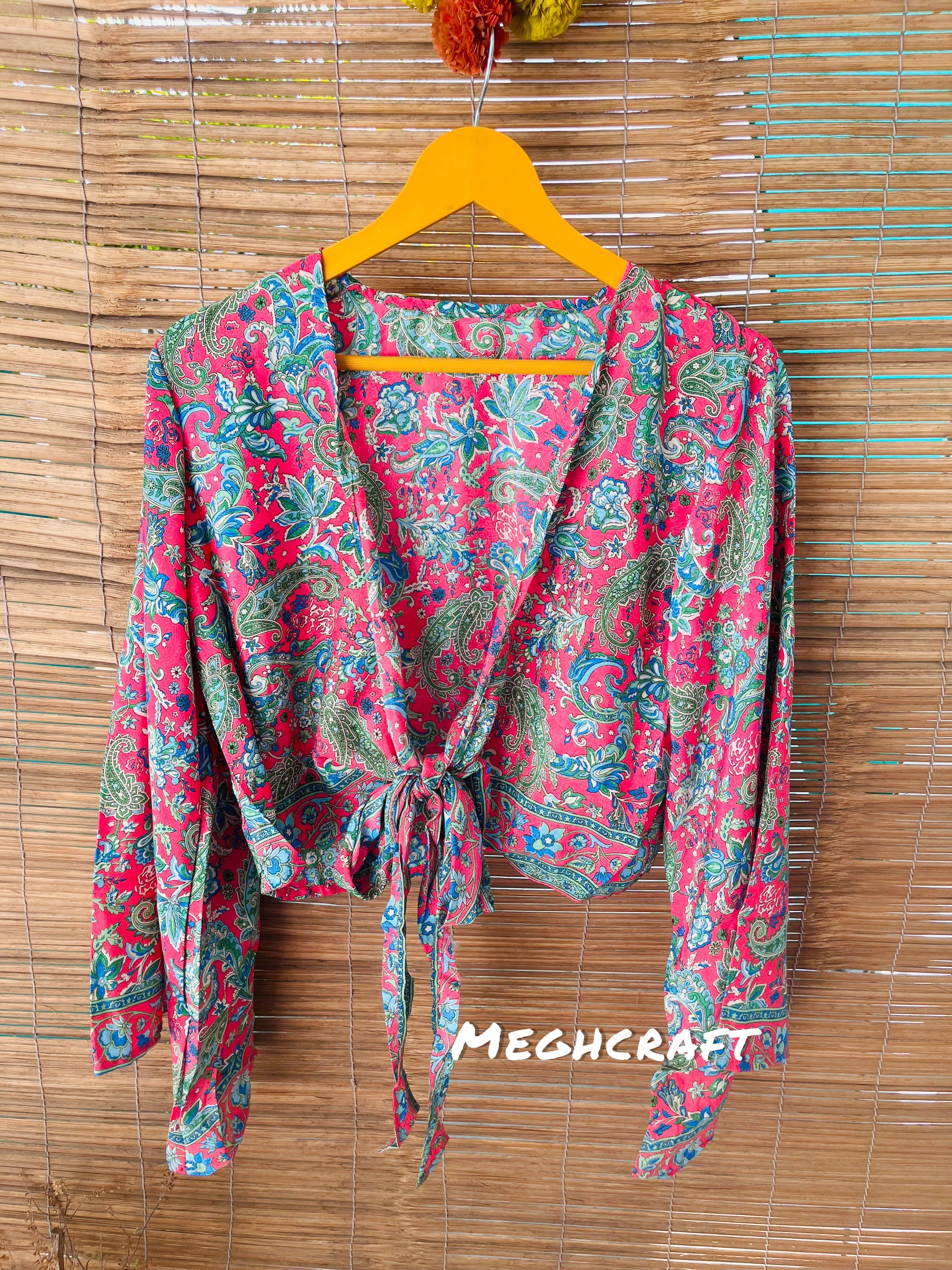 Meghcraft – Engroshandel Bluse - Dame – Silketop med klokkeærmer og bindebånd21