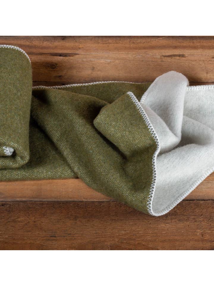 Wool bed Blanket HUNTER - double for wholesale by MoST